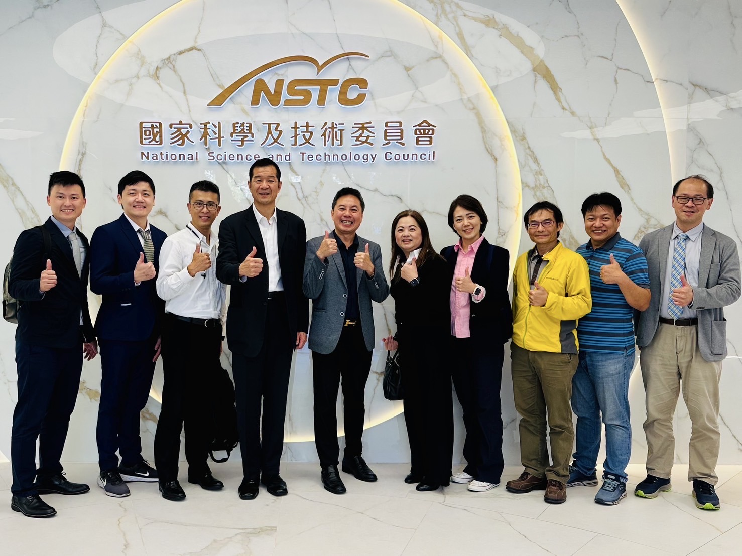 【案例分享】智慧鞋墊開啟運動健康新時代 — 從足壓偵測到智慧應用-1